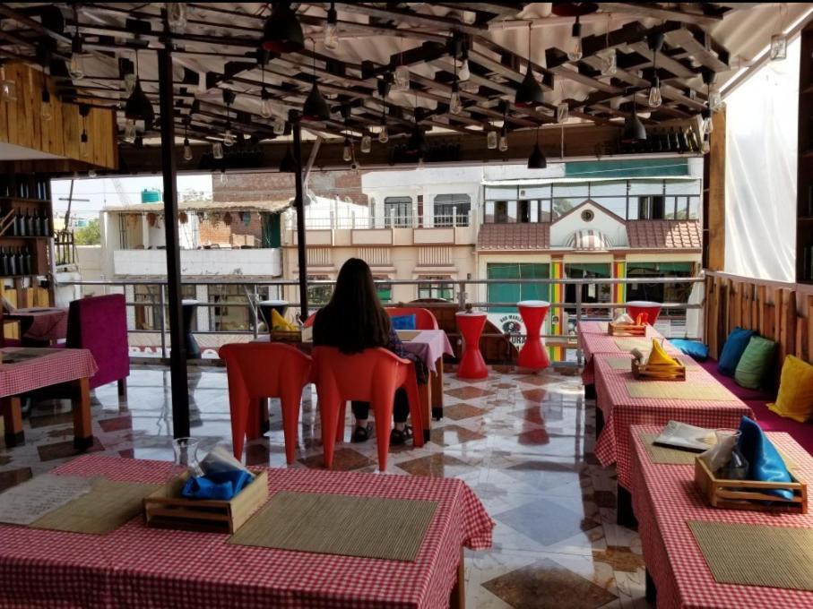 Travel Monkey Hostel Agra  Exterior foto