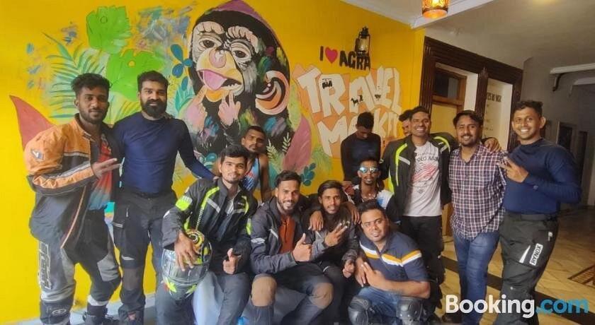 Travel Monkey Hostel Agra  Exterior foto